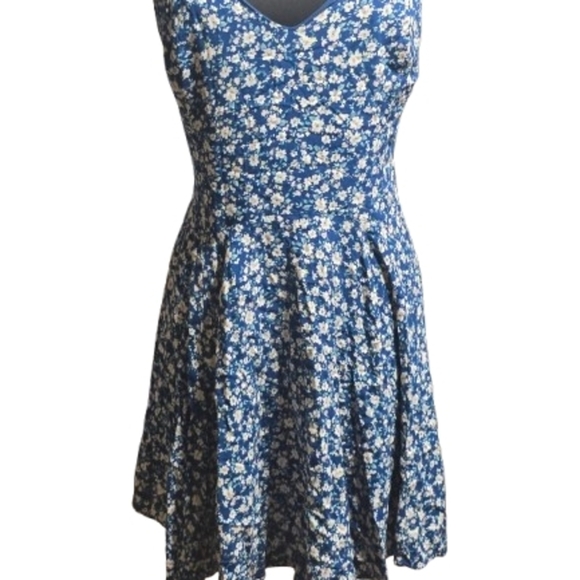 Xhilaration Dresses & Skirts - 🌸 Xhilaration Blue Floral Sundress XXL | Smocked Back Tie | Summer Dress 🌸